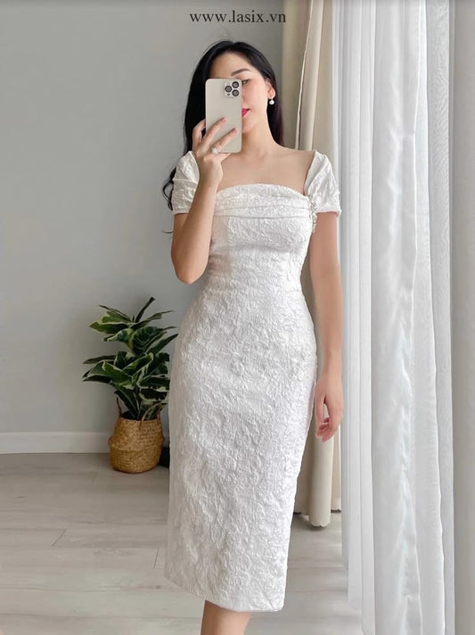 Off white georgette